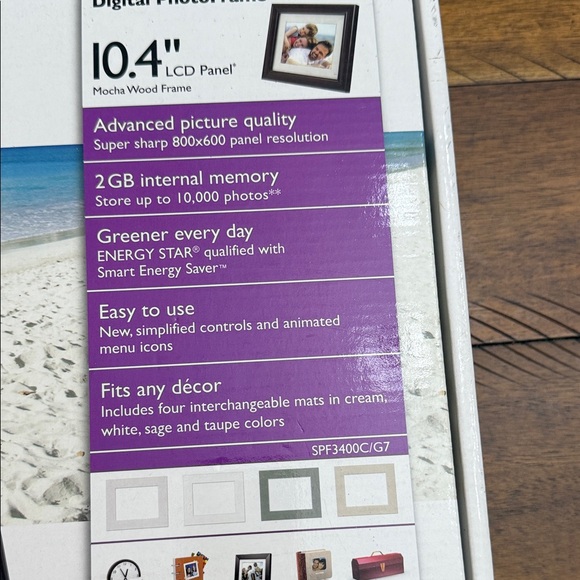 Philips Digital Photo Frame - Dark Brown 10.4” - Picture 2 of 16